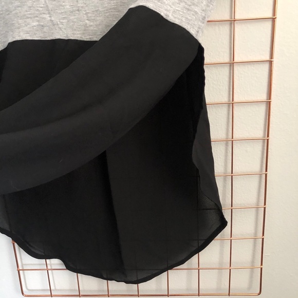 Aiden Y | Colorblock Tee - Picture 4 of 4